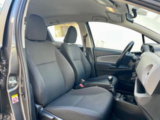 Toyota Yaris 2015 Toyota Yaris III (facelift ) 1.4 D-4D (90 Hp) ΕΛΛΗΝΙΚΟ+ΒΟΟΚ-thumb-25
