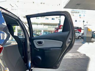 Toyota Yaris 2015 Toyota Yaris III (facelift ) 1.4 D-4D (90 Hp) ΕΛΛΗΝΙΚΟ+ΒΟΟΚ-thumb-22