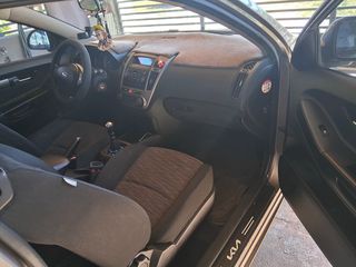 Kia ProCeed / pro_cee'd 2009-thumb-4