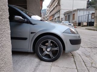 Renault Megane 2004 Sedan-thumb-7