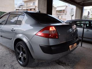 Renault Megane 2004 Sedan-thumb-11