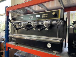 Μηχανή καφέ Dalla correct Evo 2 σε άριστη κατάσταση από γενικό σέρβις με εγγύηση καλής λειτουργίας.
