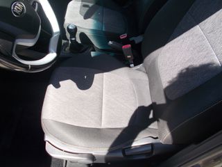 Kia Picanto 2014-thumb-9