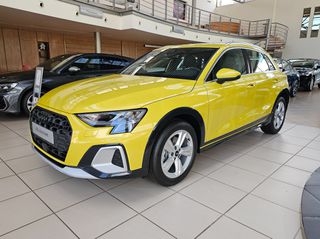 Audi A3 2025 Allstreet Progressive 35 TFSI Hybrid 150 hp S tronic