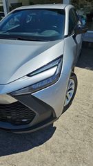 Toyota C-HR 2024 1.8 HYBRID C-ULT
