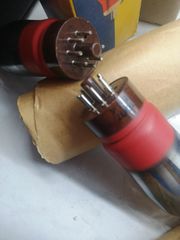 EL33 PHILIPS MINIWATT NIB NOS-thumb-7