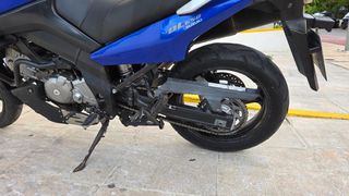 Suzuki V-Strom 650 2005-thumb-2