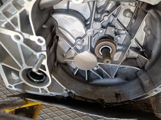 VITARA DIESEL D16AA , ΣΑΣΜΑΝ new.απο μπροστοκινητο με 0 kms-thumb-2