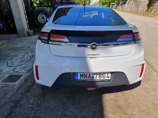 Opel Ampera 2013 plug-in-thumb-5
