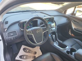 Opel Ampera 2013 plug-in-thumb-15