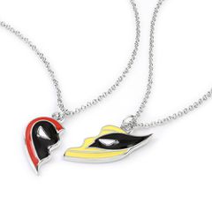 Marvel Deadpool & Wolverine Set 2 necklaces-thumb-1