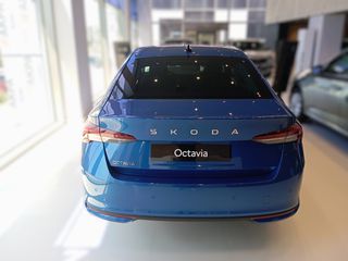 Skoda Octavia 2025 Selection 1.5 TSI m-HEV 150PS DSG7-thumb-2