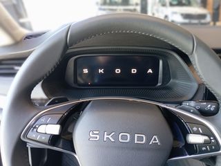 Skoda Octavia 2025 Selection 1.5 TSI m-HEV 150PS DSG7-thumb-9