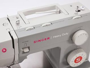 SINGER HD 4411 sewing machine-thumb-1