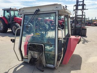 Καμπίνα Massey Ferguson 3600