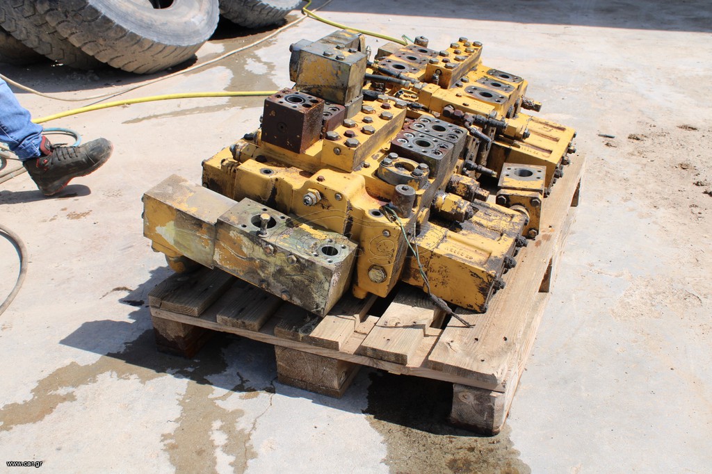 Μηχάνημα CAT 2025 BLOCK ΧΕΙΡΙΣΤΗΡΙΟΥ CAT 350