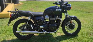 Triumph Bonneville T100 2022 T100