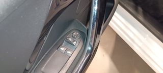 Peugeot 208 2019 1.5 BLUEHDI 100HP-thumb-18