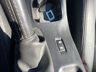 Renault Megane 2010 COUPE-thumb-7