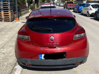 Renault Megane 2010 COUPE-thumb-9
