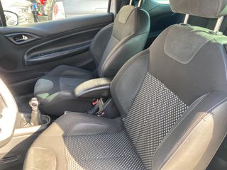 DS DS3 2012 SO CHIC 1.4 95HP / CLIMA-thumb-11