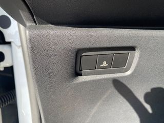 DS DS3 2012 SO CHIC 1.4 95HP / CLIMA-thumb-17