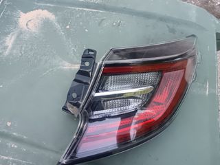 Πωλείται φανάρι πίσω δεξιά corolla hatchback