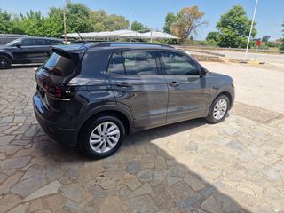 Volkswagen T-Cross 2019-thumb-12