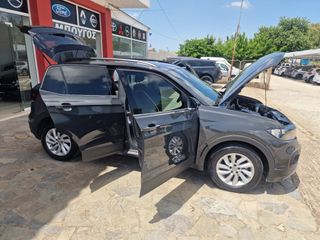 Volkswagen T-Cross 2019-thumb-29