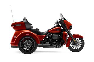 Harley Davidson Tri Glide 2025 Απόκτησε τη δική σου Harley με χρηματοδότηση ως 72 μήνες-thumb-1
