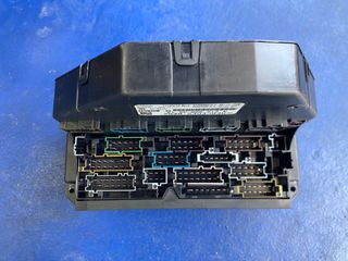 ΑΣΦΑΛΕΙΟΘΗΚΗ ΕΜΠΡΟΣ SAM C CLASS C204/W204-CLS CLASS C218-E CLASS A207/C207-GLK CLASS X204-SLK CLASS R172-SLS CLASS R197