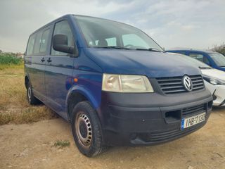 Volkswagen T5 2008 transporter 9seater