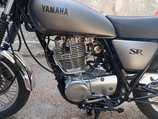 Yamaha SR 400 2015-thumb-4