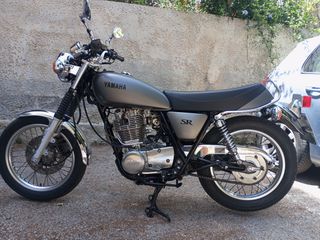Yamaha SR 400 2015-thumb-18