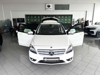 Mercedes-Benz B 180 2013 1.8 CDI 109hp