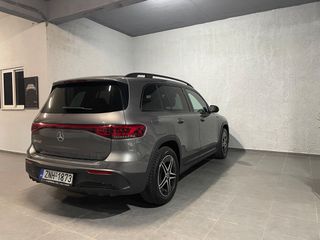 Mercedes-Benz EQB 2022 250 AMG/Night Package/Ελληνικής Αντιπροσωπείας-thumb-24