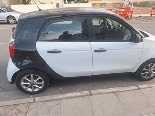 Smart ForFour 2019-thumb-3