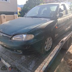 Hyundai Lantra 1997 1.6 GLS-thumb-1