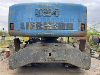 LIEBHERR A924C LITRONIC ΓΙΑ ΑΝΤΑΛΛΑΚΤΙΚΑ ΜΟΝΟ-thumb-1