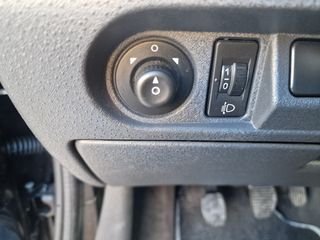Citroen C2 2006-thumb-16