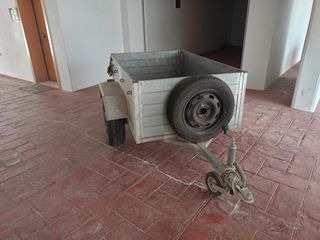 Τρέιλερ Αυτοκινήτου 2010