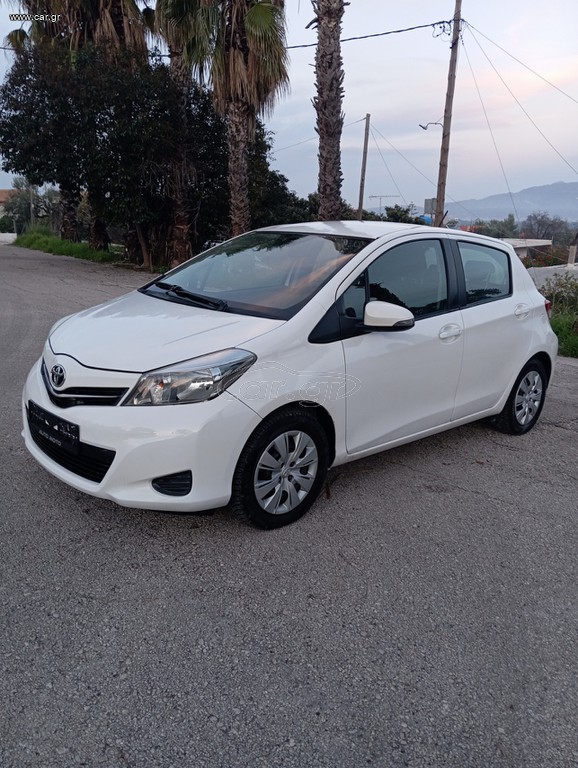Toyota Yaris 2012