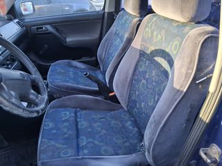 Volkswagen Golf 1997 1.6  8 v-thumb-3