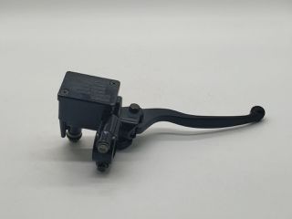 ΤΡΟΜΠΑ ΔΕΞΙΑ ΦΡΕΝΟΥ GY6 50 125 KYMCO ΜΑΥΡΗ