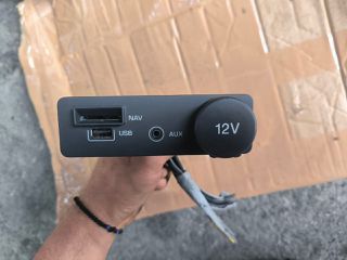 JAGUAR F-PACE 2019 ΘΥΡΑ USB FK72-19C166-BD