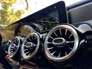Mercedes-Benz CLA 35 AMG 2020 Panorama,Ambient,Navi,Led,Cam,Dist+-thumb-17