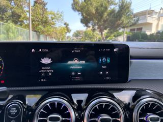 Mercedes-Benz CLA 35 AMG 2020 Panorama,Ambient,Navi,Led,Cam,Dist+-thumb-29