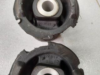 Συνεμπλόκ (2) πίσω γέφυρας BMW E28-E24-E23-thumb-4