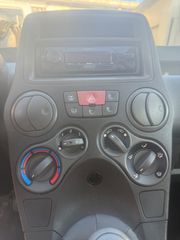 Fiat Panda 2011 Van-thumb-4