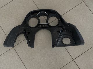 Kymco Downtown 300i 2010/18  Κάλυμμα/Πανελ οργάνων κοντέρ σαν καινούριο!!!